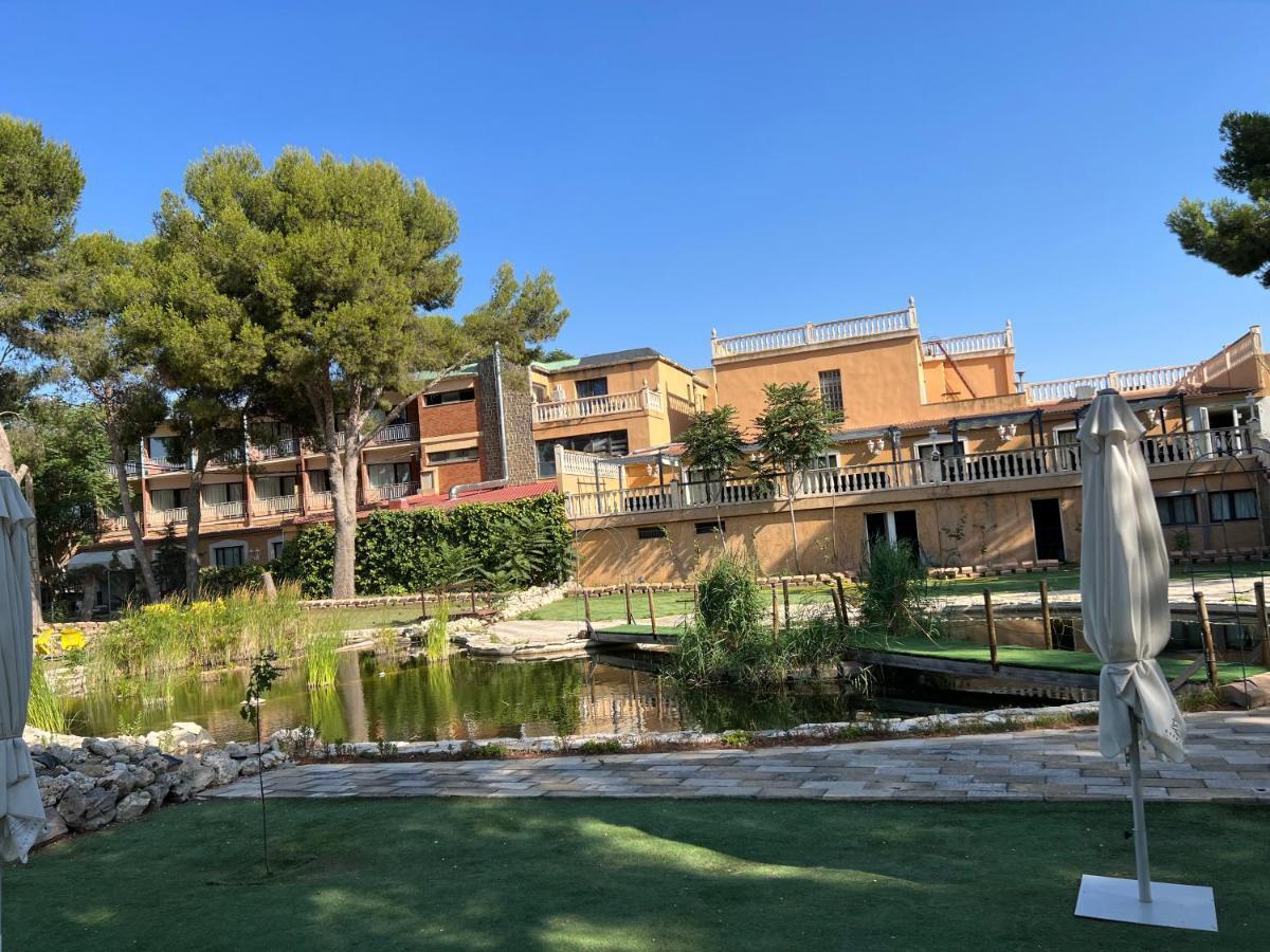 Hotel El Cisne Сарагоса Экстерьер фото