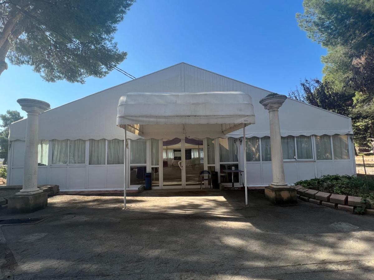 Hotel El Cisne Сарагоса Экстерьер фото